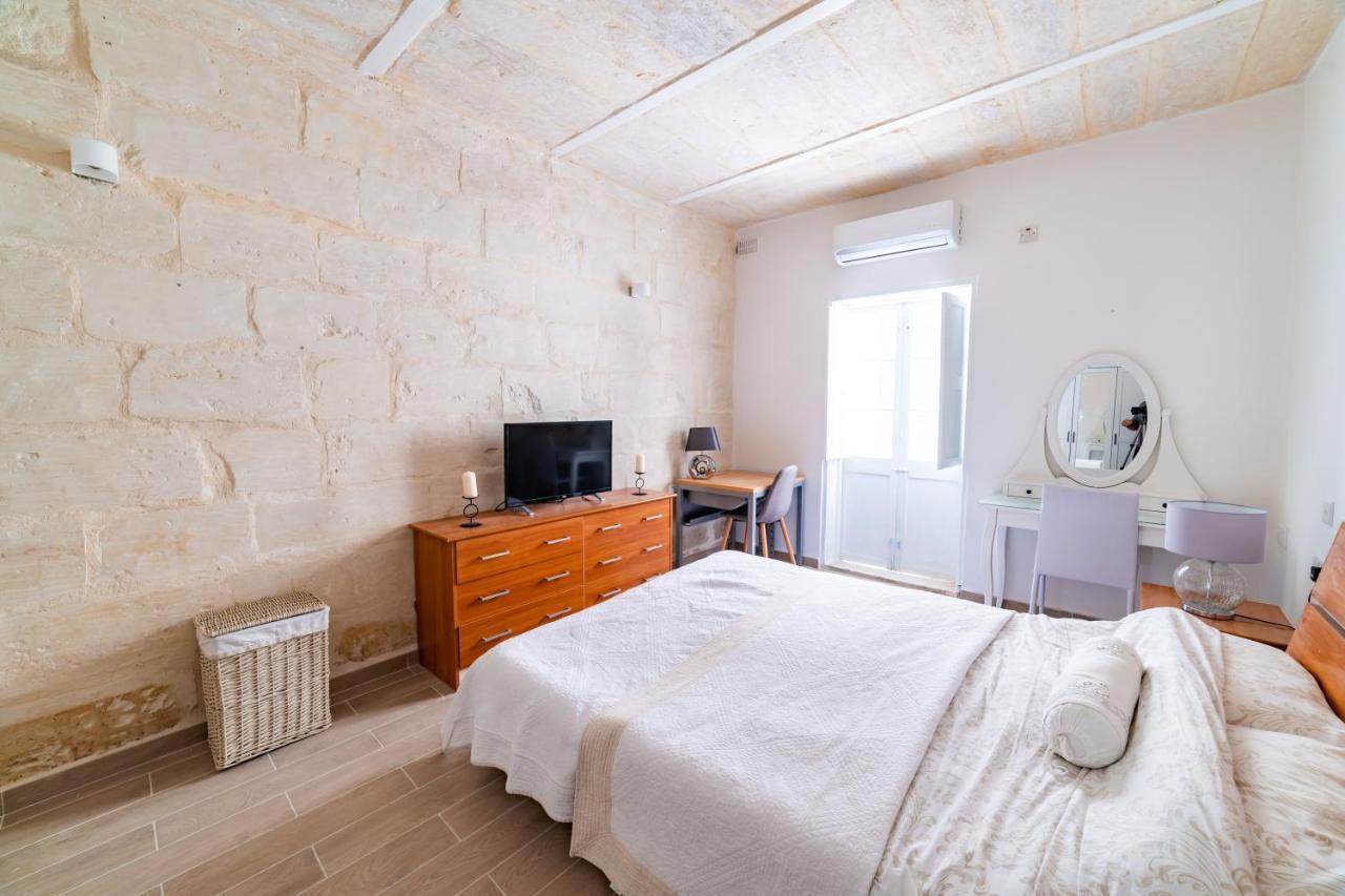 Central Valletta Townhouse-Hosted By Sweetstay Exterior foto