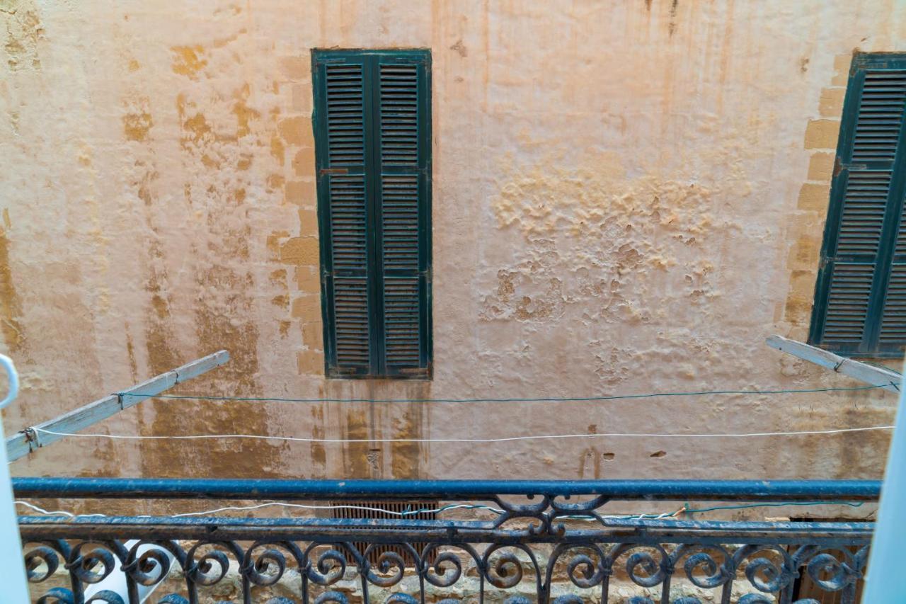 Central Valletta Townhouse-Hosted By Sweetstay Exterior foto